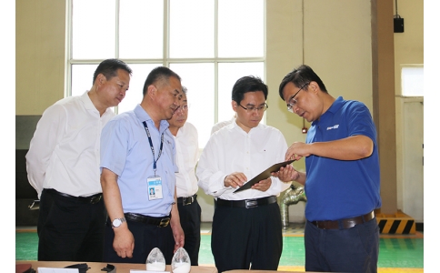 東營市委副書記、市長陳必昌蒞臨寶豐公司調研